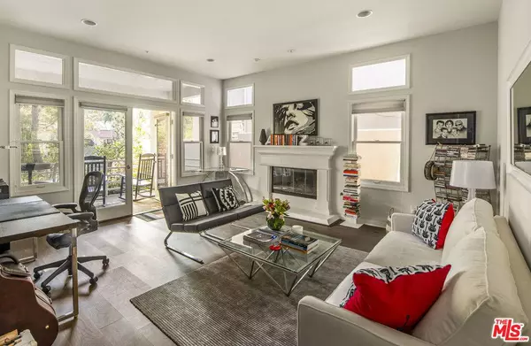 628 Palisades Dr, Pacific Palisades, CA 90272