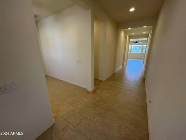 21121 E SUPERSTITION Drive, Queen Creek, AZ 85142