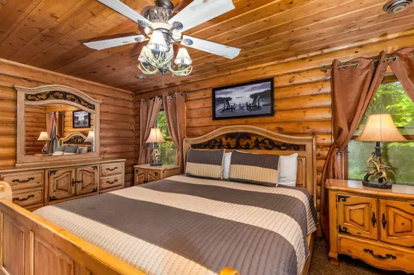 10A17 Hawk Court, Apple River, IL 61001