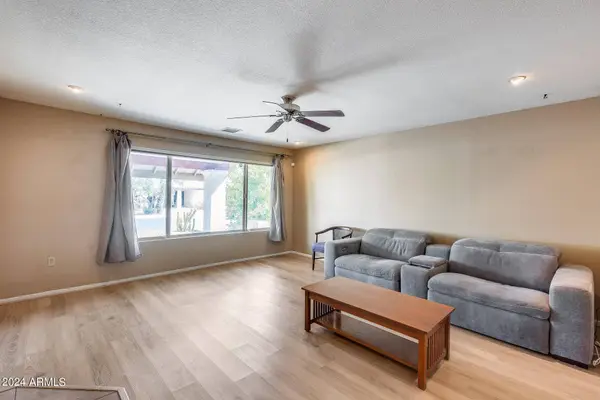 1843 E LAGUNA Drive, Tempe, AZ 85282