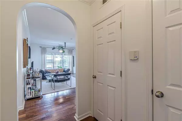 4333 DUNWOODY PARK #2212, Dunwoody, GA 30338