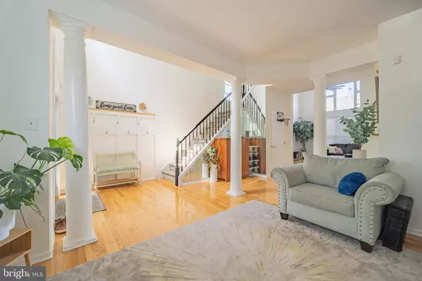 34 INVERNESS DR, Delran, NJ 08075