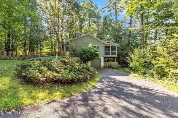 1799 HARTSVILLE - NEW MARLBORO Rd, New Marlborough, MA 01230