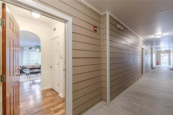 4333 DUNWOODY PARK #2212, Dunwoody, GA 30338