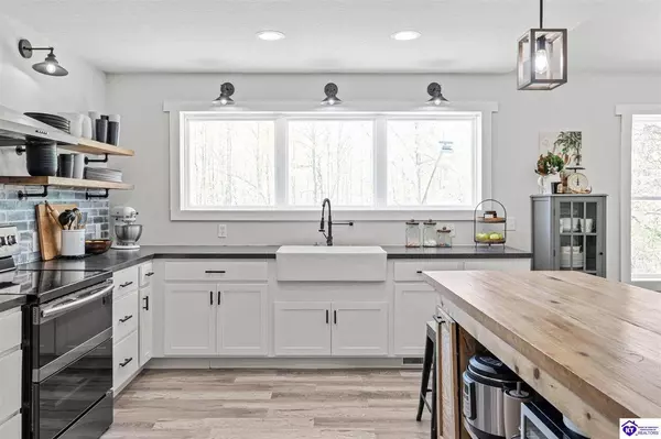 4023 Middle Creek Road, Elizabethtown, KY 42701