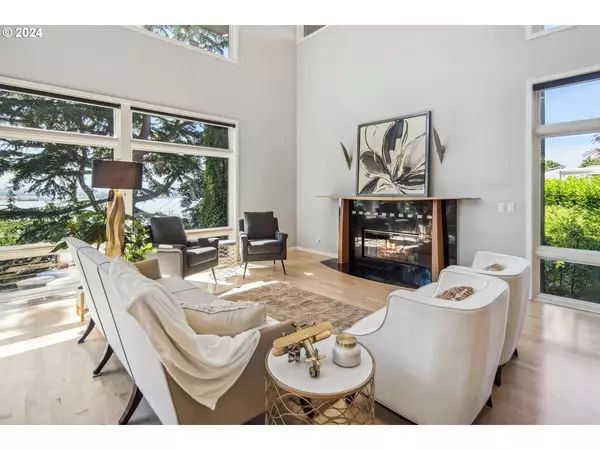 6007 SE RIVERSIDE DR, Vancouver, WA 98661