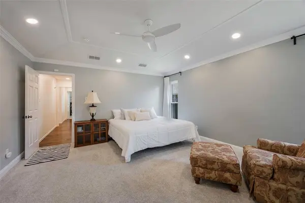 2504 Willowdale Drive, Carrollton, TX 75006