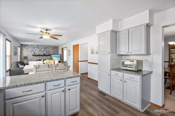 5203 Summerfield CT, Plainfield, IL 60586