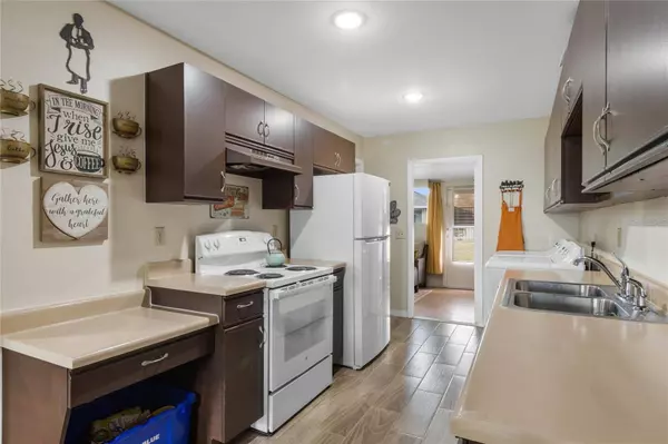 245 WINTER RIDGE BLVD, Winter Haven, FL 33881