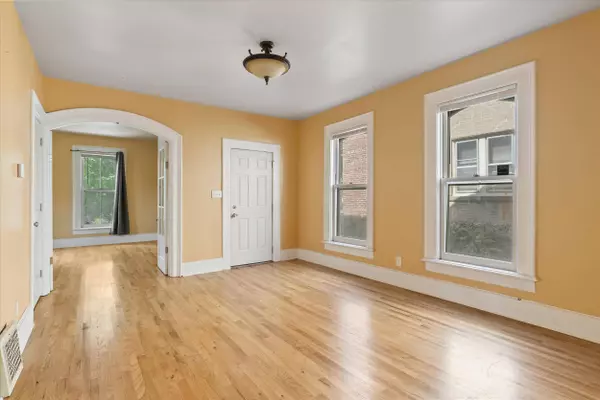 1814 N 1st, Milwaukee, WI 53212