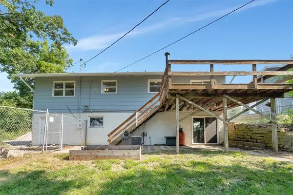 3821 Bever AVE SE, Cedar Rapids, IA 52403