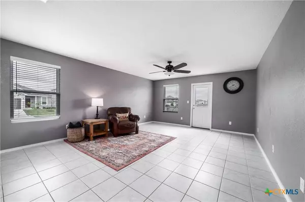 405 Nova Zembla, New Braunfels, TX 78130