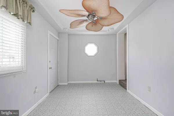 7013-15 GLENLOCH ST, Philadelphia, PA 19135