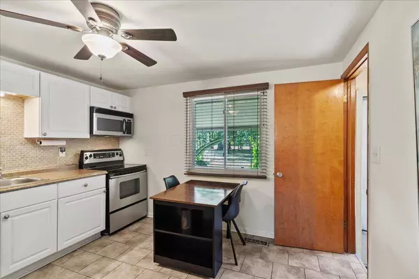 1001 E Lincoln Avenue, Columbus, OH 43229