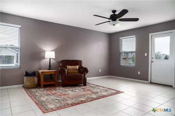 405 Nova Zembla, New Braunfels, TX 78130