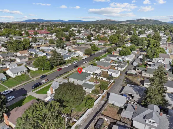 628 E Courtland Ave, Spokane, WA 99207