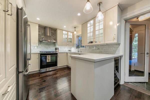 11568 Schussing Way, Truckee, CA 96161-0000