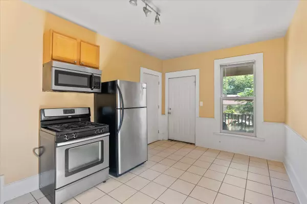 1814 N 1st, Milwaukee, WI 53212