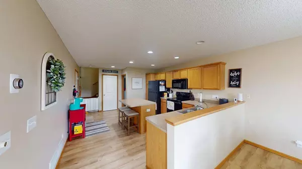 5007 207th ST N, Forest Lake, MN 55025