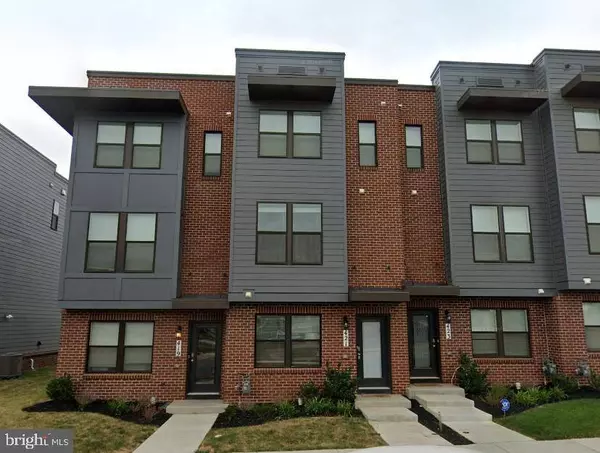 421 UNION ST, Frederick, MD 21701