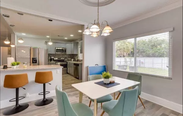 1022 State ST, West Palm Beach, FL 33407
