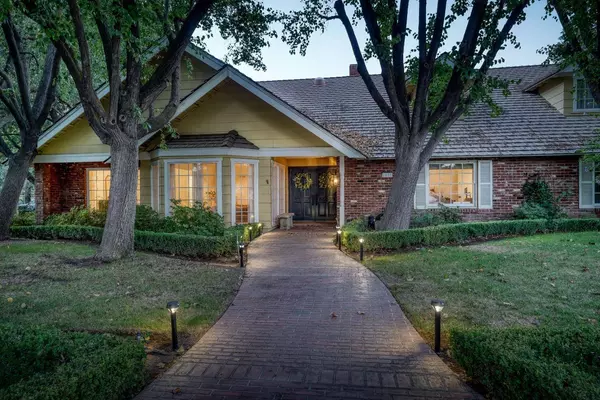 2610 W Ellery Avenue, Fresno, CA 93711