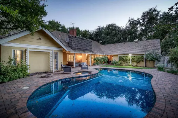 2610 W Ellery Avenue, Fresno, CA 93711