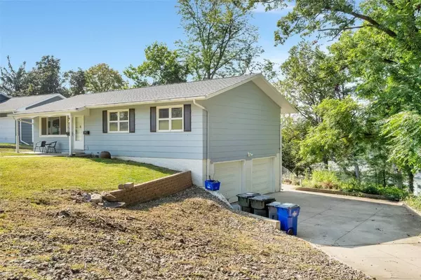 3821 Bever AVE SE, Cedar Rapids, IA 52403