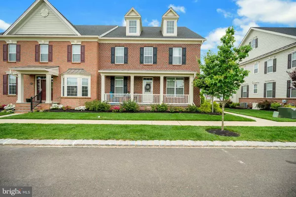 4859 INDIGO DR, Doylestown, PA 18902