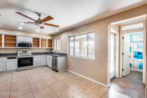 1843 E LAGUNA Drive, Tempe, AZ 85282