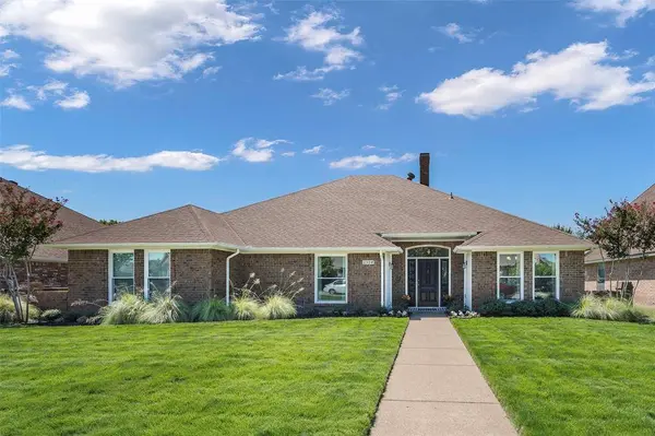 2504 Willowdale Drive, Carrollton, TX 75006