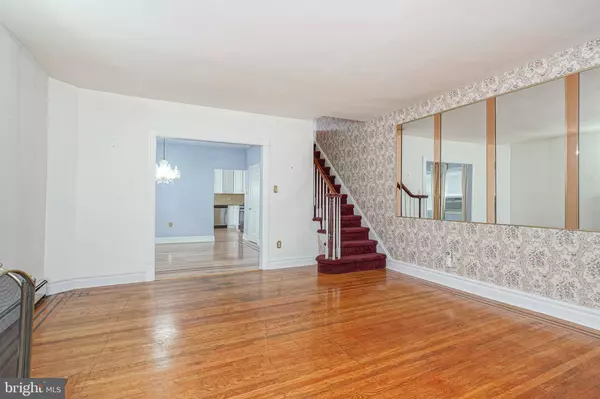 7013-15 GLENLOCH ST, Philadelphia, PA 19135