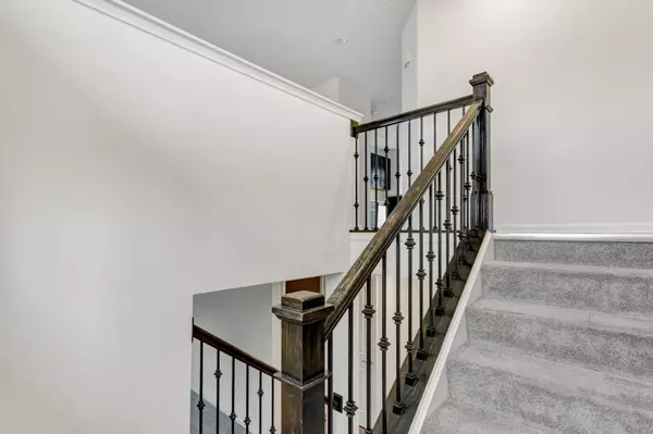 1749 Carlstedt DR, Batavia, IL 60510