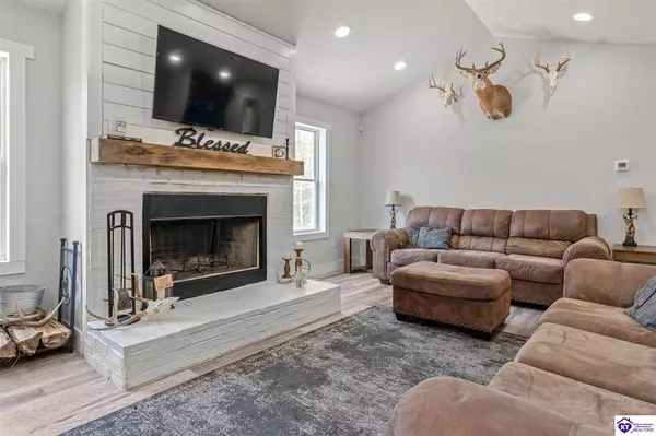 4023 Middle Creek Road, Elizabethtown, KY 42701