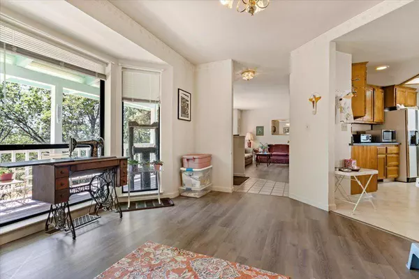 10298 Mountain Lion LN, Grass Valley, CA 95949