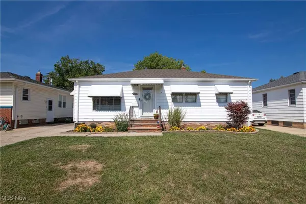 5616 Gerald AVE, Parma, OH 44129