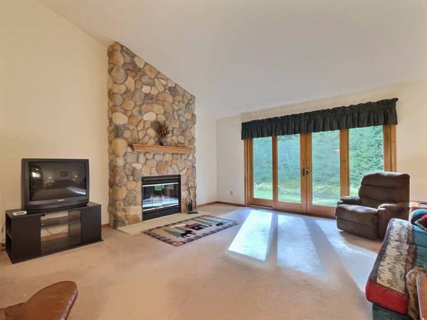 1769 MOON RD, Saint Germain, WI 54558