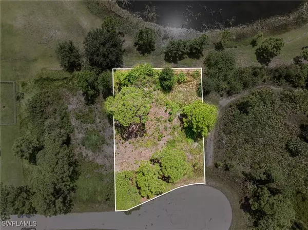 908 Gleason ST, Lehigh Acres, FL 33974