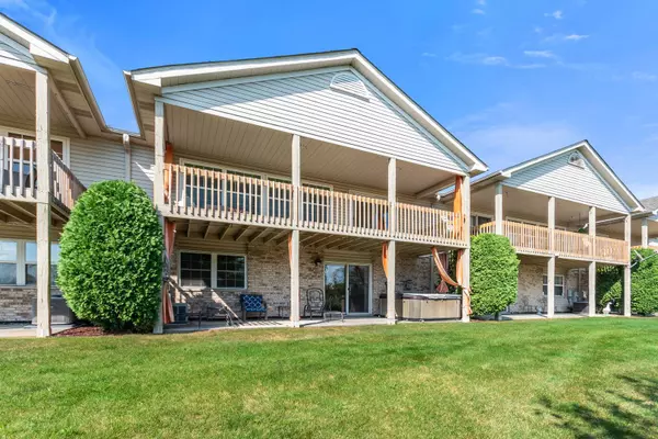 6883 Geneva DR #0, Tinley Park, IL 60477