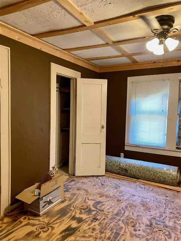 1307 W Pecan, Duncan, OK 73533