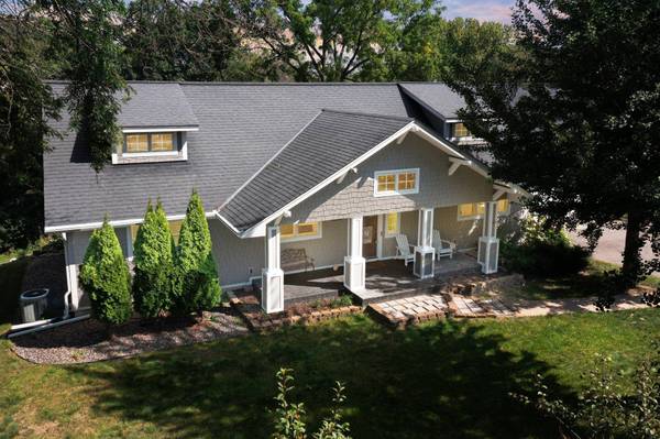 2909 Plymouth RD, Minnetonka, MN 55305