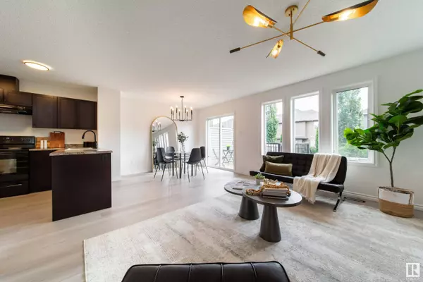 3811 WHITELAW PL NW, Edmonton, AB T6W 0V9