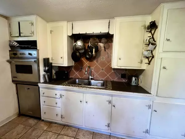 363 sawnee bean RD, Thetford, VT 05075