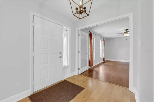 4424 TRESCOTT DR, Orlando, FL 32817