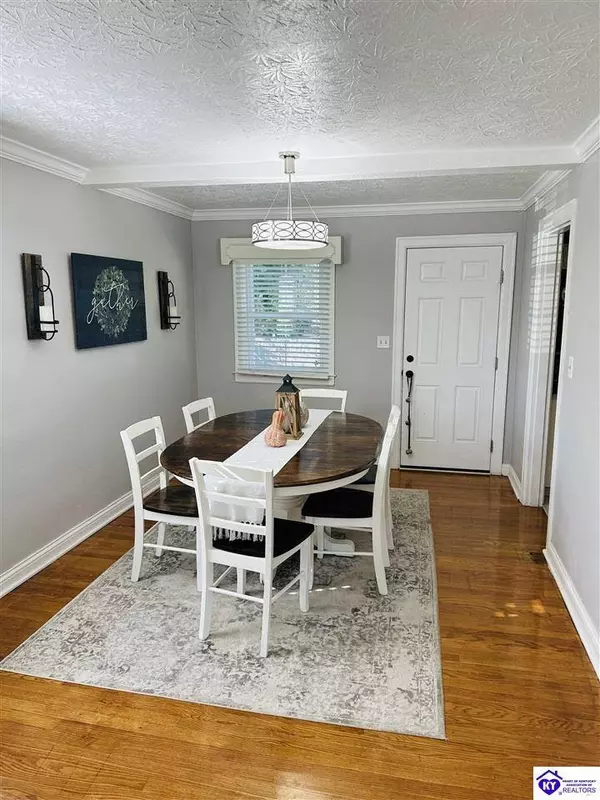 104 McClelland Court, Campbellsville, KY 42748