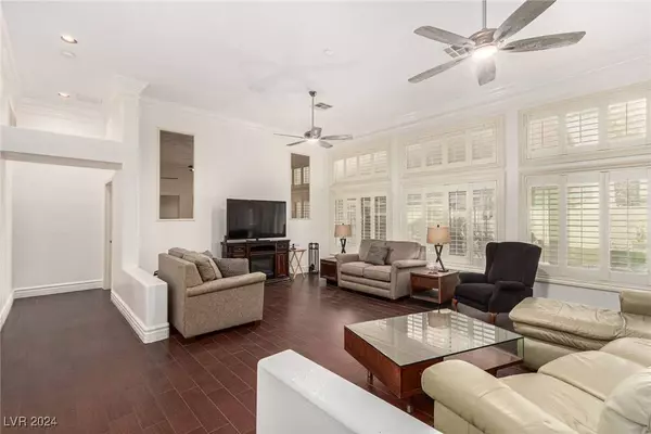 1228 Dover Glen Drive, North Las Vegas, NV 89031