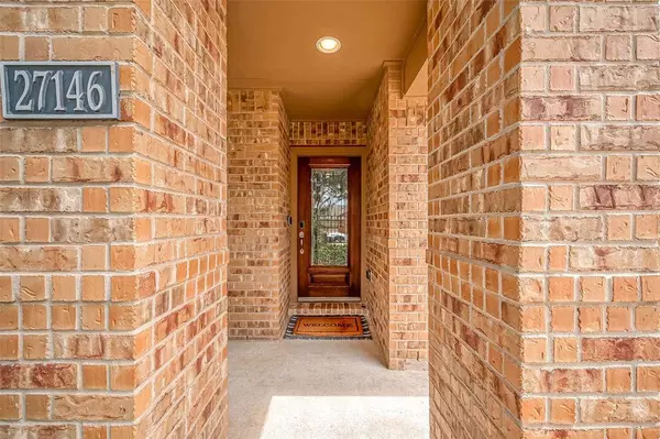 27146 Danbridge Gulch LN, Katy, TX 77494