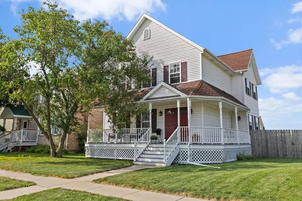 701 W Benham ST, Kirkland, IL 60146