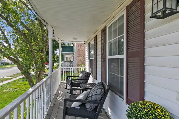 701 W Benham ST, Kirkland, IL 60146