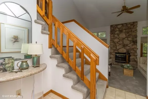 2631 82nd Street, Urbandale, IA 50322